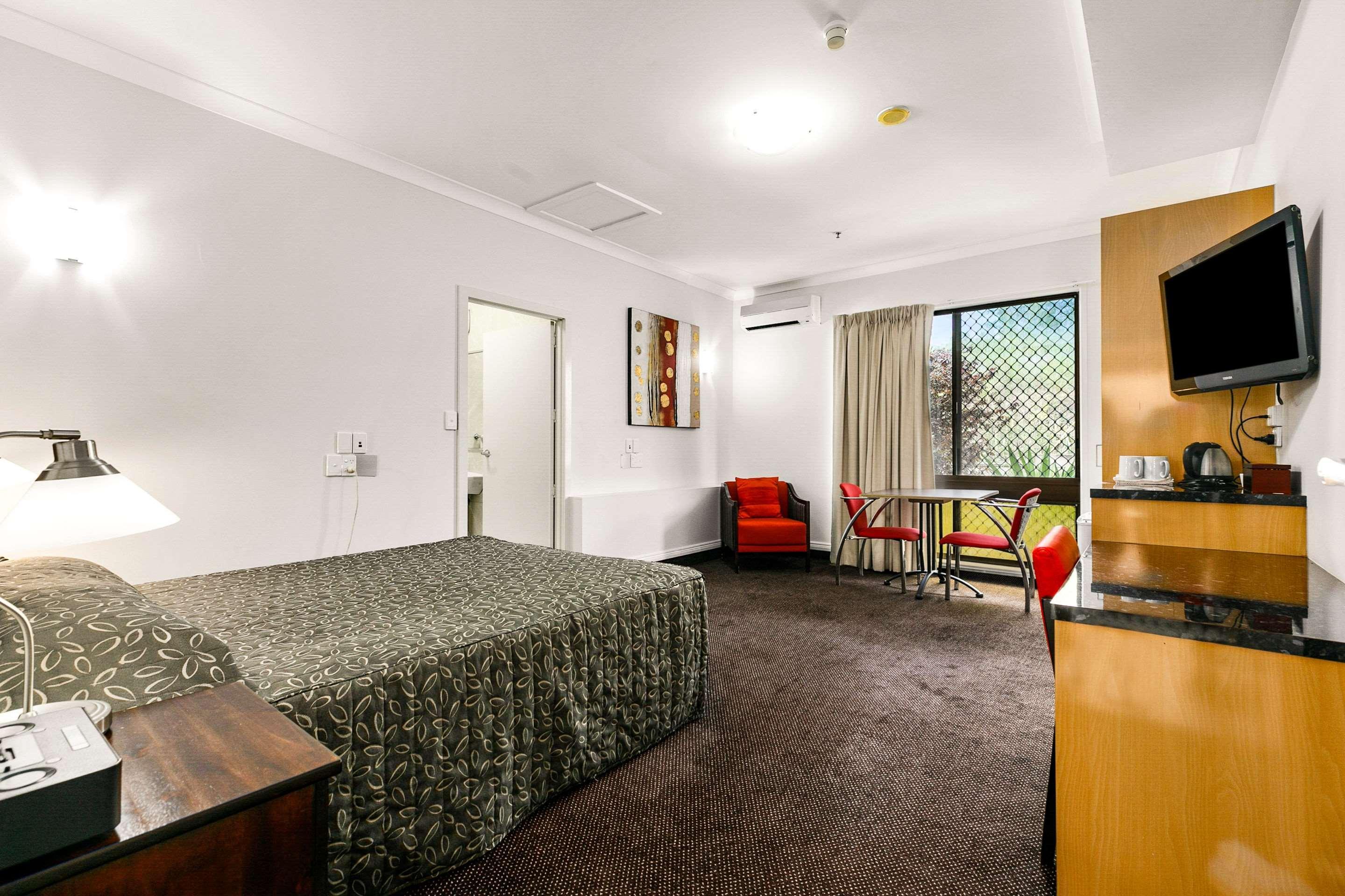 Comfort Inn Parklands Calliope Exterior photo